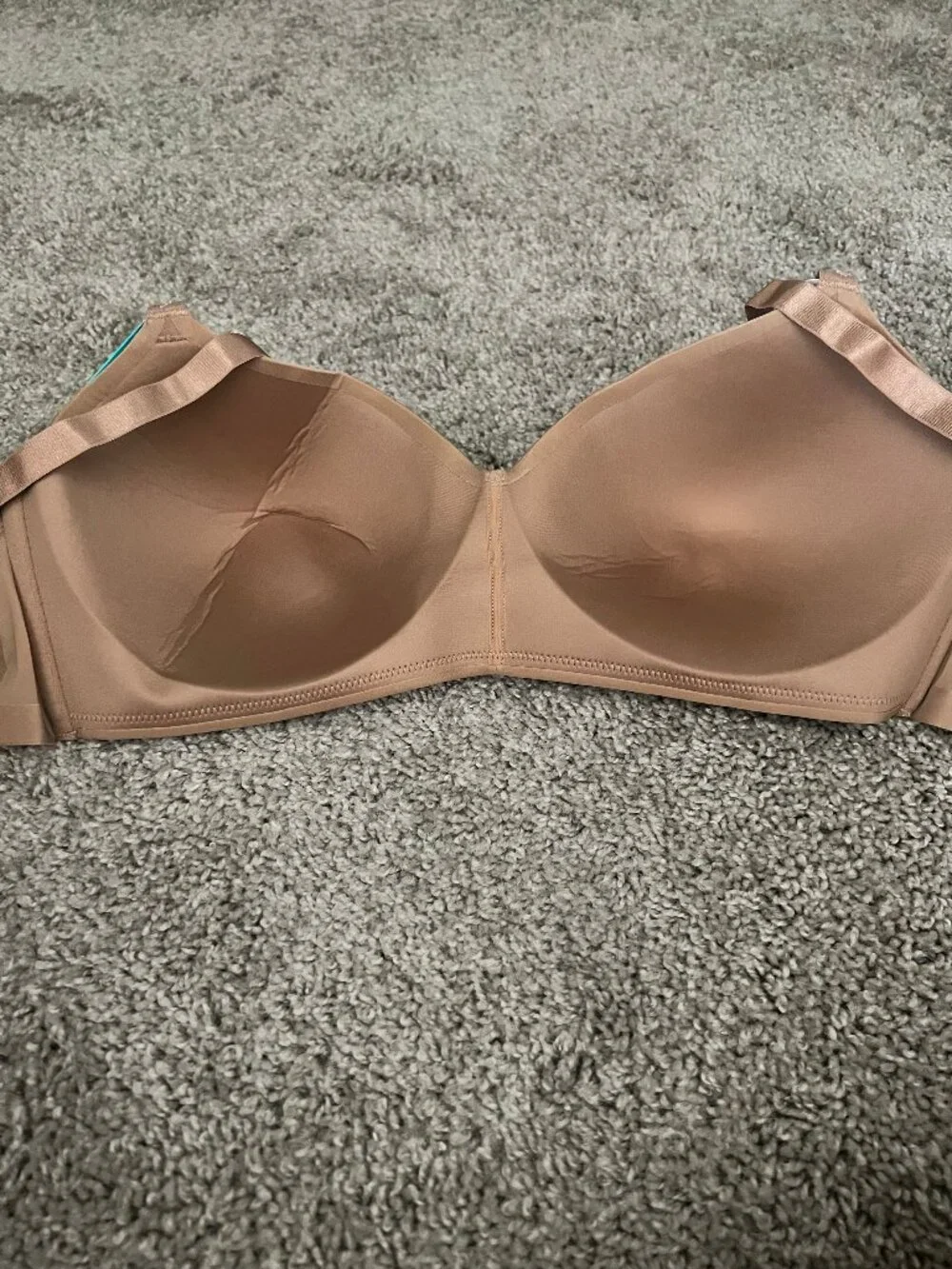 NWT Vanity Fair Women's Nearly Invisible Full Coverage Wirefree Totally Tan 40C - Picture 3 of 6